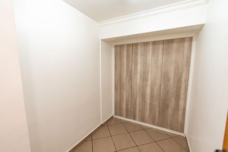 Apartamento para alugar com 93m², 3 quartos e 1 vaga Apartamento para alugar com 93m², 3 quartos e 1 vagaQuarto de serviço