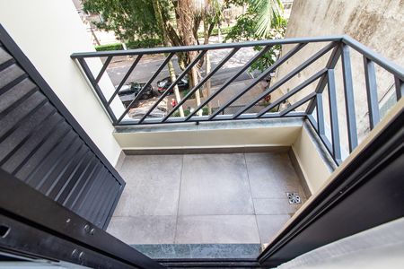 Apartamento para alugar com 93m², 3 quartos e 1 vaga Apartamento para alugar com 93m², 3 quartos e 1 vagaVaranda do quarto 2