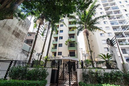 Apartamento para alugar com 93m², 3 quartos e 1 vaga Apartamento para alugar com 93m², 3 quartos e 1 vagaFachada