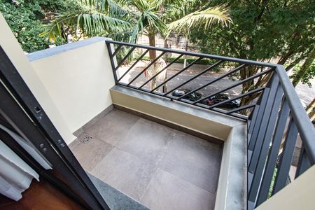 Apartamento para alugar com 93m², 3 quartos e 1 vaga Apartamento para alugar com 93m², 3 quartos e 1 vagaVaranda da sala