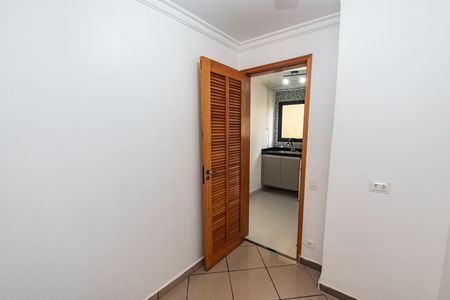 Apartamento para alugar com 93m², 3 quartos e 1 vaga Apartamento para alugar com 93m², 3 quartos e 1 vagaQuarto de serviço