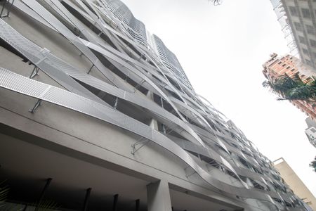 Apartamento à venda com 49m², 1 quarto e 1 vaga Apartamento à venda com 49m², 1 quarto e 1 vagaFachada