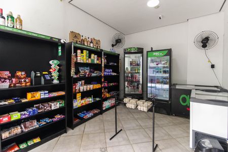 Apartamento à venda com 49m², 2 quartos e 1 vaga Apartamento à venda com 49m², 2 quartos e 1 vagaMercadinho