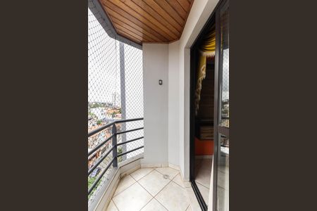 Apartamento à venda com 49m², 2 quartos e 1 vaga Apartamento à venda com 49m², 2 quartos e 1 vagaVaranda