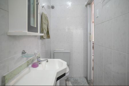 Casa à venda com 211m², 4 quartos e 2 vagasBanheiro de Serviço