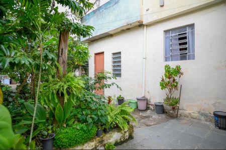 Casa à venda com 211m², 4 quartos e 2 vagasCorredor para Quintal