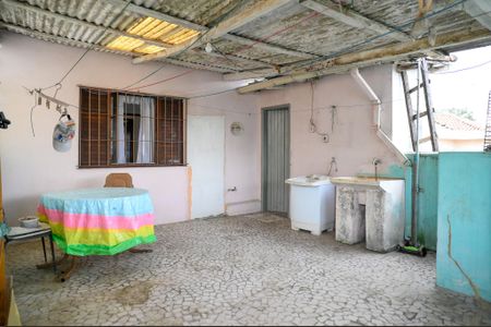 Casa à venda com 211m², 4 quartos e 2 vagasÁrea de Serviço 1