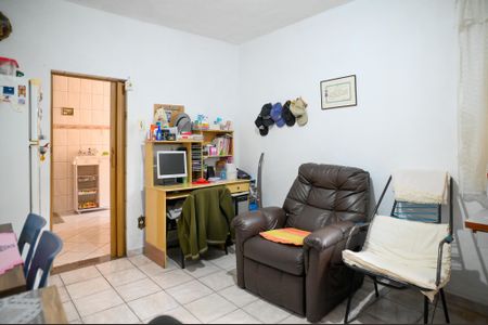 Casa à venda com 211m², 4 quartos e 2 vagasQuarto 4