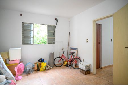 Casa à venda com 211m², 4 quartos e 2 vagasEdícula - Quarto