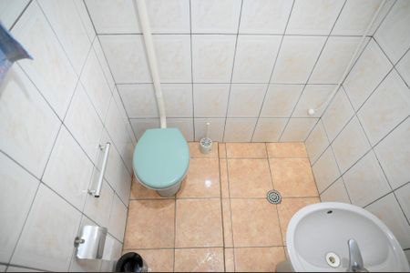 Casa à venda com 211m², 4 quartos e 2 vagasEdícula - Banheiro