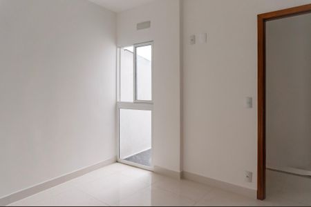 Casa à venda com 100m², 3 quartos e 4 vagasQuarto 1