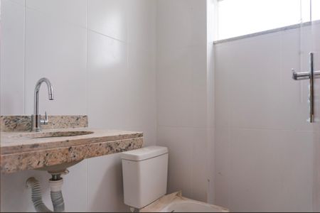 Casa à venda com 100m², 3 quartos e 4 vagasLavabo