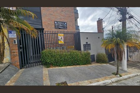 Apartamento à venda com 37m², 2 quartos e sem vaga Apartamento à venda com 37m², 2 quartos e sem vagaFachada