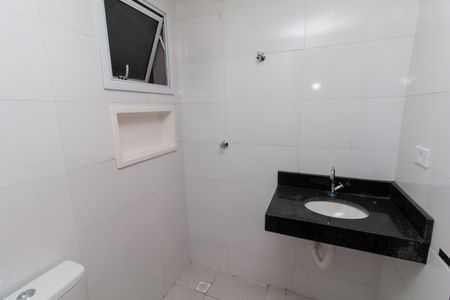 Apartamento à venda com 42m², 2 quartos e sem vaga Apartamento à venda com 42m², 2 quartos e sem vagaBanheiro