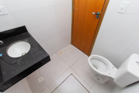 Apartamento à venda com 42m², 2 quartos e sem vaga Apartamento à venda com 42m², 2 quartos e sem vagaBanheiro