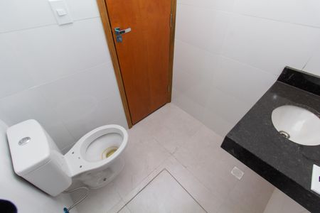 Apartamento à venda com 37m², 2 quartos e sem vaga Apartamento à venda com 37m², 2 quartos e sem vagaBanheiro