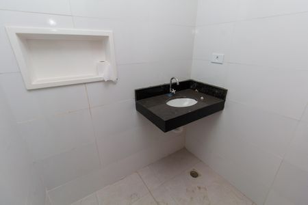 Apartamento à venda com 37m², 2 quartos e sem vagaBanheiro