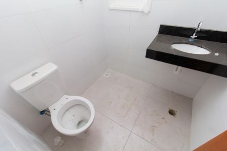 Apartamento à venda com 37m², 2 quartos e sem vagaBanheiro