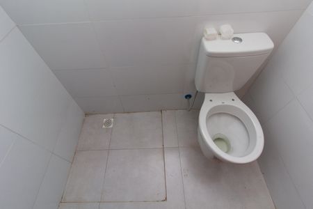 Apartamento à venda com 42m², 2 quartos e sem vaga Apartamento à venda com 42m², 2 quartos e sem vagaBanheiro