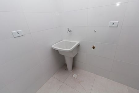 Apartamento à venda com 42m², 2 quartos e sem vaga Apartamento à venda com 42m², 2 quartos e sem vagaÁrea de Serviço