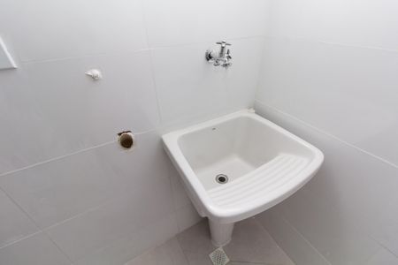 Apartamento à venda com 37m², 2 quartos e sem vaga Apartamento à venda com 37m², 2 quartos e sem vagaÁrea de Serviço