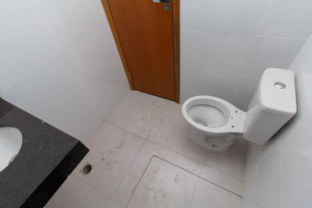 Apartamento à venda com 37m², 2 quartos e sem vaga Apartamento à venda com 37m², 2 quartos e sem vagaBanheiro
