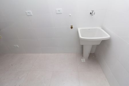 Apartamento à venda com 37m², 2 quartos e sem vaga Apartamento à venda com 37m², 2 quartos e sem vagaÁrea de Serviço