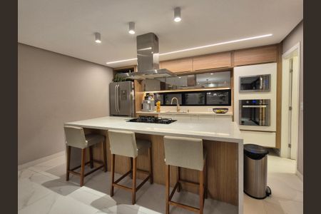 Casa de condomínio à venda com 300m², 4 quartos e 2 vagasCozinha