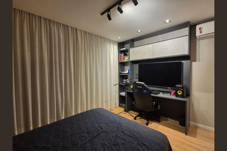 Casa de condomínio à venda com 300m², 4 quartos e 2 vagasSuíte 3