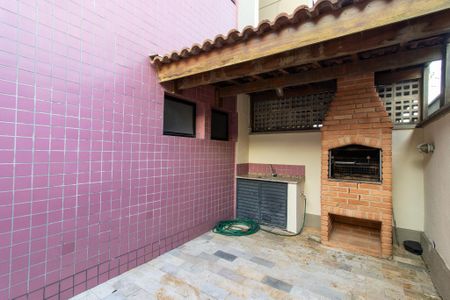 Apartamento para alugar com 43m², 1 quarto e 1 vagaÁrea comum