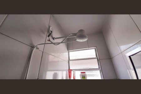 Casa à venda com 165m², 2 quartos e 2 vagas Casa à venda com 165m², 2 quartos e 2 vagasBanheiro