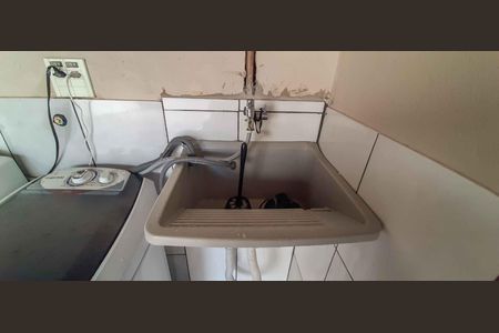 Casa à venda com 165m², 2 quartos e 2 vagas Casa à venda com 165m², 2 quartos e 2 vagasÁrea de Serviço