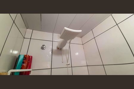 Casa à venda com 165m², 2 quartos e 2 vagas Casa à venda com 165m², 2 quartos e 2 vagasBanheiro da Área de Serviço