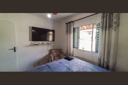 Casa à venda com 165m², 2 quartos e 2 vagas Casa à venda com 165m², 2 quartos e 2 vagasQuarto 1