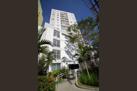 Apartamento à venda com 60m², 2 quartos e 1 vagaFachada