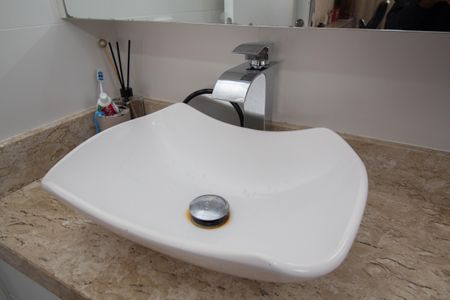 Apartamento à venda com 60m², 2 quartos e 1 vagaBanheiro da Suíte