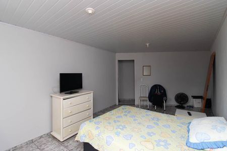 Casa à venda com 290m², 3 quartos e 3 vagasQuarto 1 Casa 2