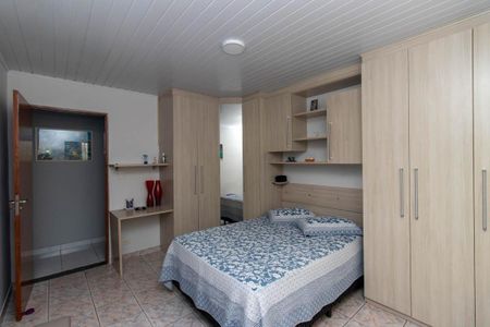 Casa à venda com 290m², 3 quartos e 3 vagasQuarto 1 Casa 1