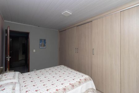 Casa à venda com 290m², 3 quartos e 3 vagasQuarto 2 Casa 1