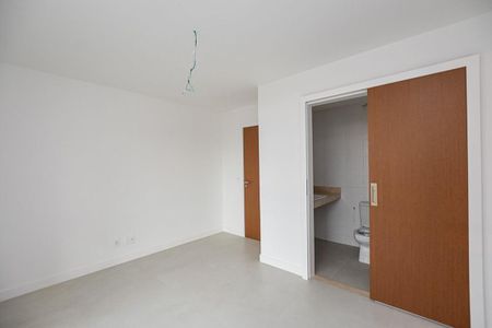 Apartamento à venda com 148m², 4 quartos e 3 vagas