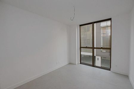 Apartamento à venda com 145m², 4 quartos e 3 vagas