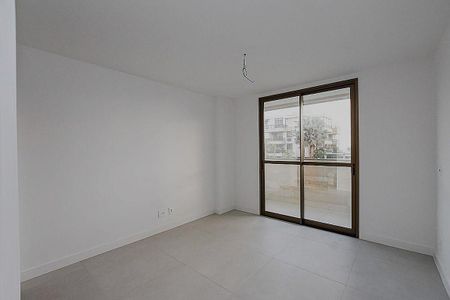 Apartamento à venda com 145m², 4 quartos e 3 vagas
