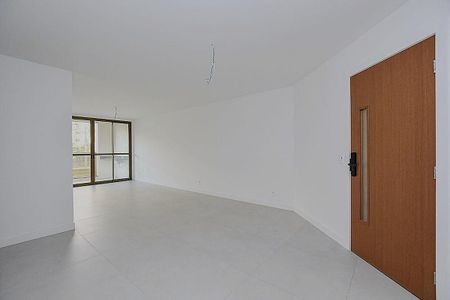 Apartamento à venda com 145m², 4 quartos e 3 vagas