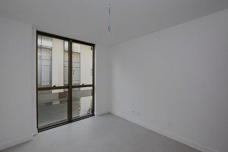 Apartamento à venda com 145m², 4 quartos e 3 vagas