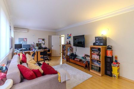 Apartamento à venda com 327m², 4 quartos e 3 vagasFoto 11