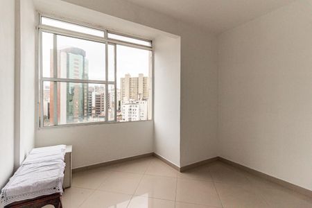 Quarto de apartamento à venda com 1 quarto, 35m² em Vila Buarque, São Paulo