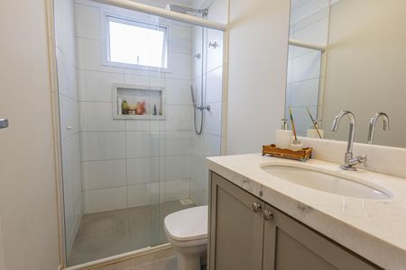 Apartamento para alugar com 60m², 2 quartos e 2 vagasBanheiro da Suíte