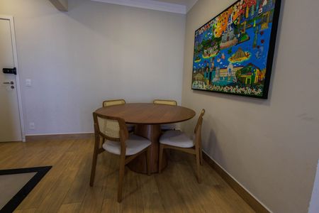 Apartamento para alugar com 60m², 2 quartos e 2 vagasSala