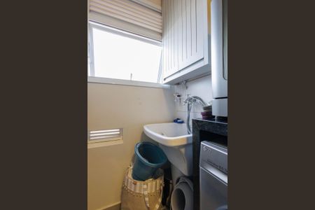 Apartamento para alugar com 60m², 2 quartos e 2 vagasÁrea de Serviço