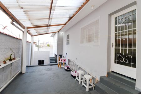 Casa à venda com 105m², 4 quartos e 2 vagas Casa à venda com 105m², 4 quartos e 2 vagasQuintal